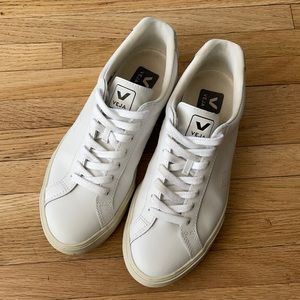 Veja Esplar White Sneakers 38 (US Size 7)